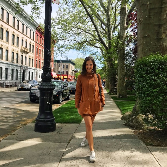 Zara Dress - Picture 1 of 3